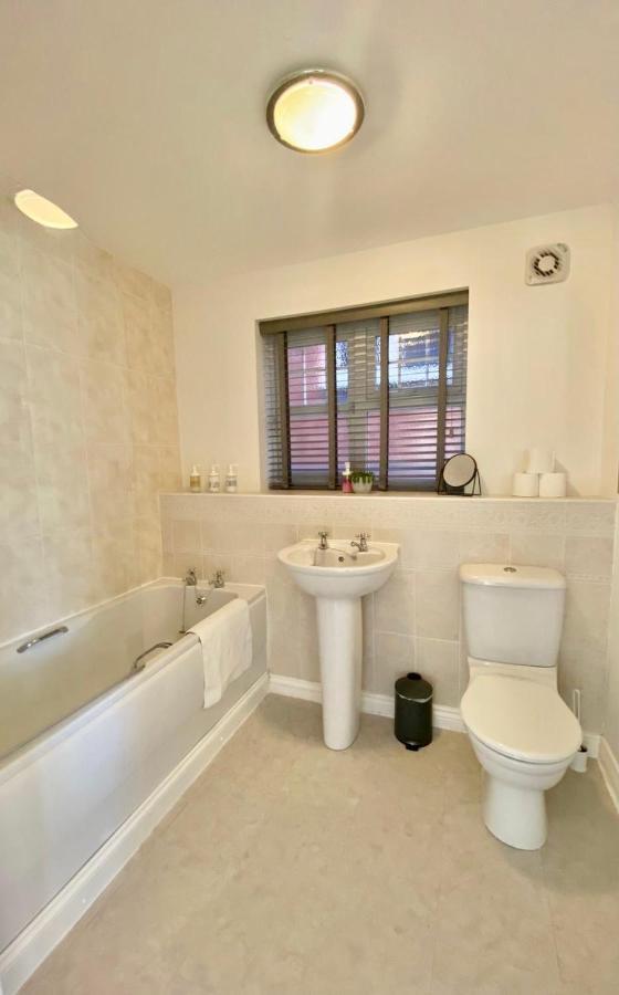 Chase Heights Apartment Rugeley Bagian luar foto